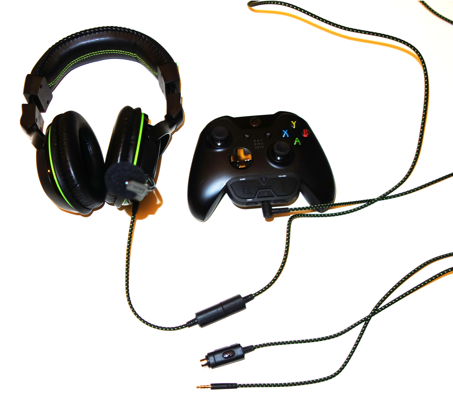 Ear Force XO SEVEN Pro & Ear Force Headset Audio Controller Plus, Mobile cable, Xbox One controller
