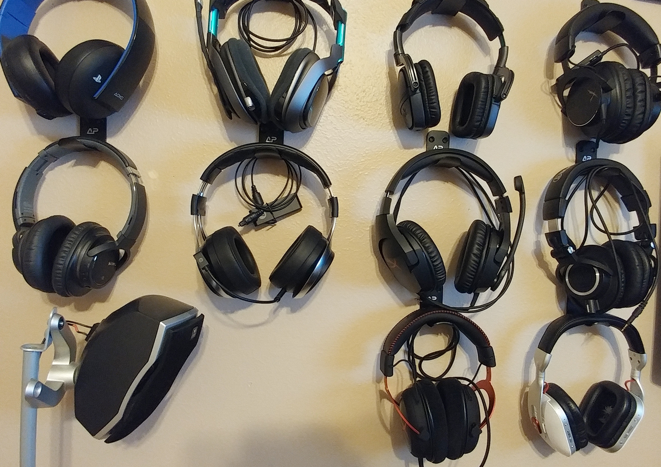 Brian Hoss High-Def Digest Review - HyperX Cloud Stinger Gaming Headset on the headset wall