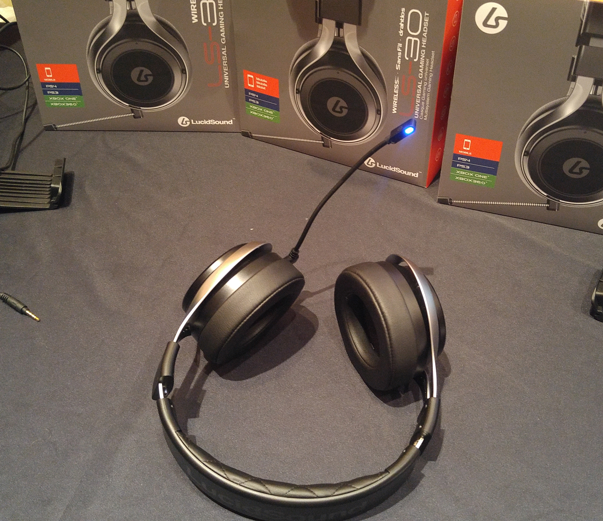 LucidSound LS-30 CES 2016